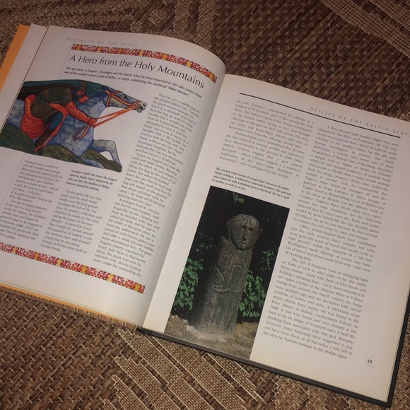 Vampire Coffee Table Book - Picture 4 of 4